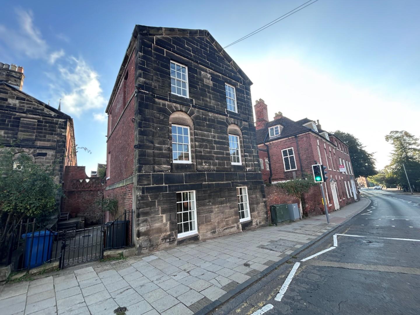 Newtons College, The Close, Lichfield